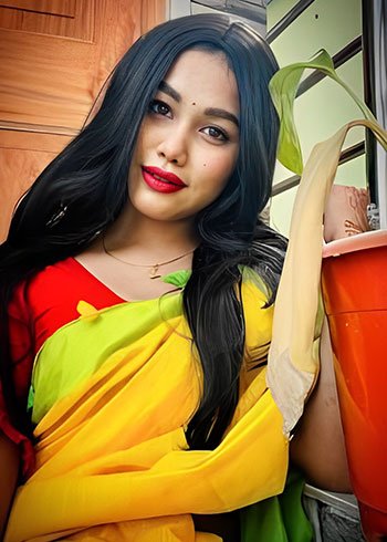 female Call Girls in Delhi