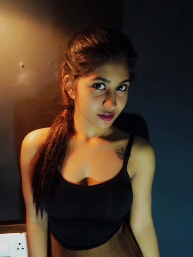 female Call Girls in Delhi